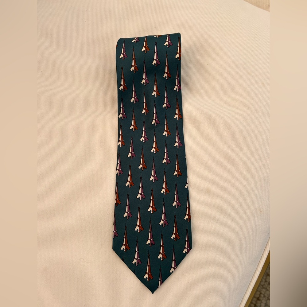 100% silk Eiffel Tower vintage tie necktie Roger l Paris